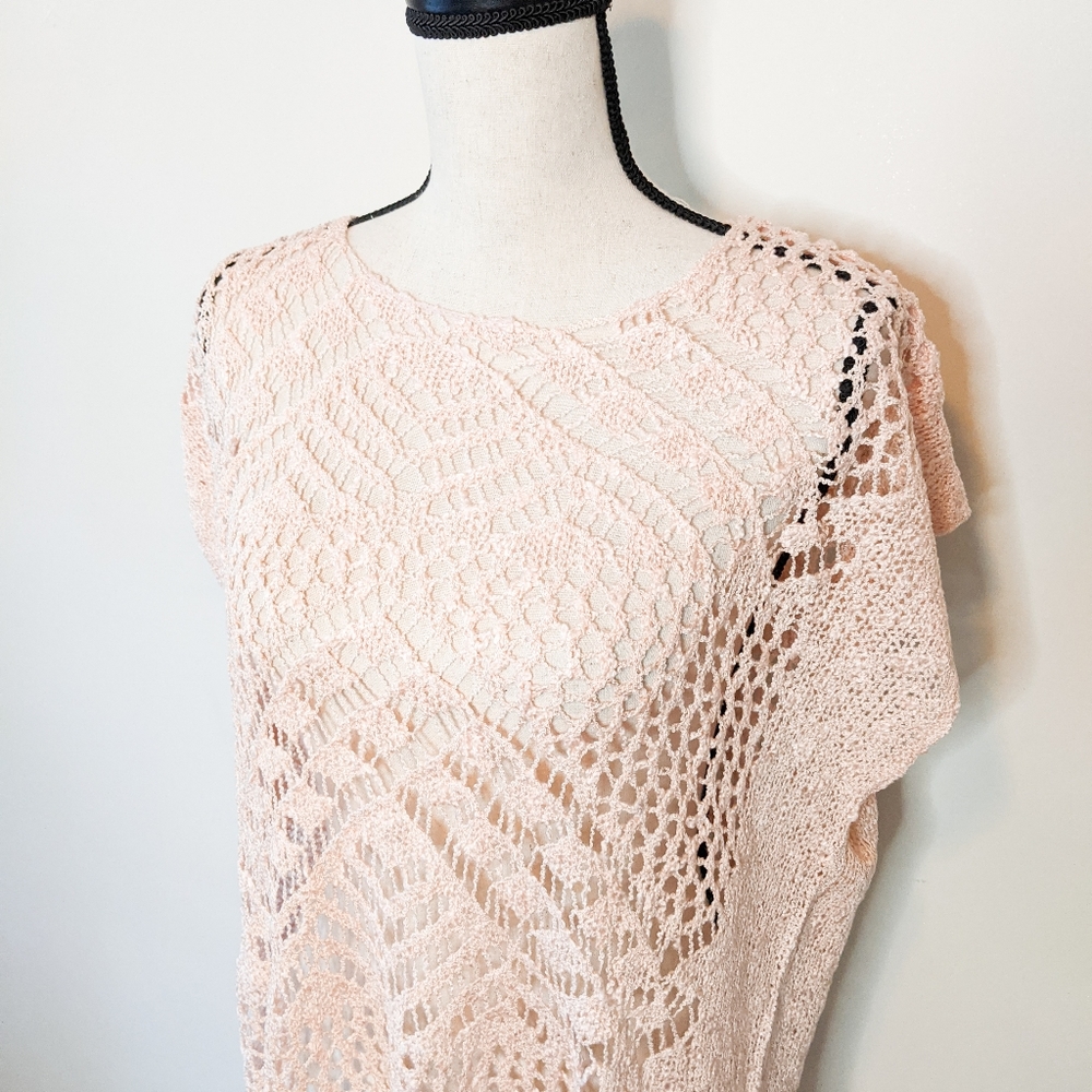 💥3 for $30💥 NWT Oddi Peach Crochet Top with Fringe - Picture 4 of 6